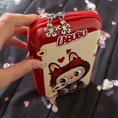 ラブブ携帯用ポーチの画像