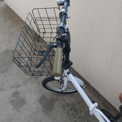 折りたたみ自転車16インチの画像