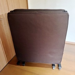 折りたたみベッド キャスター付き 収納がコンパクト 丈夫の画像