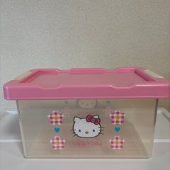キティちゃんの缶と小物入れ
の画像