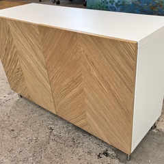 ✨ ✨ IKEA BESTÅ サイドボード ✨  🚚【配達可能 / 現物確認可能】
の画像