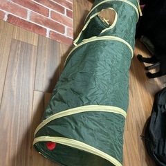 猫のおもちゃ　ひんやり猫鍋　トンネルの画像