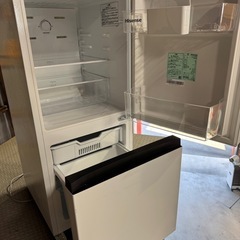 【美品】Hisense 冷凍冷蔵庫【2023年製】の画像