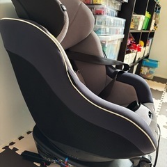 （美品）チャイルドシートの画像