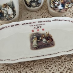 未使用　THE MACMILLAN ALICEアリス maebata食器セットの画像