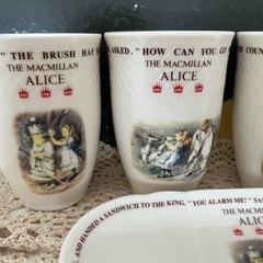 未使用　THE MACMILLAN ALICEアリス maebata食器セットの画像