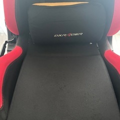 無料 ゲーミングチェア DX Racerの画像