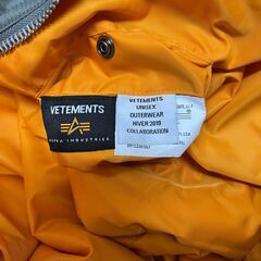 Vetements Alpha Industries tribal bomberの画像