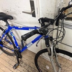 GIOS CELE ジオス　クロスバイク 青の画像