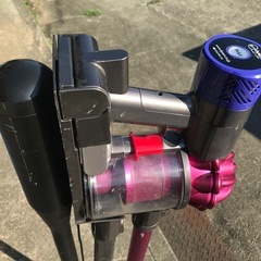 ダイソン　sv07  実動品！吸引力が凄い！珍しい紫色！の画像