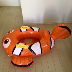 ニモ　子供用　浮き輪の画像