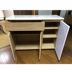 カウンター棚
の画像