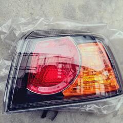LANCER EVOLUTION 10
後期純正タイプテールランプの画像