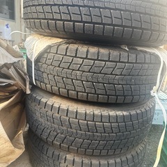 タイヤ　アルミホイール付き　4本　トヨタ車着装　冬タイヤスタッドレスタの画像