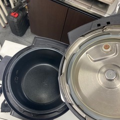 電気圧力鍋2.2Lの画像