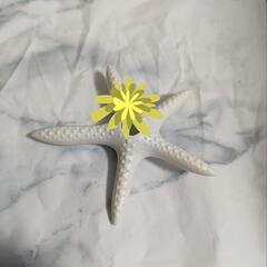 ブラックワイヤー花瓶（おまけ付き）の画像