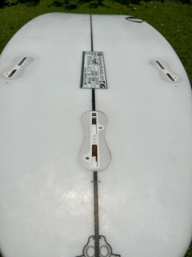 Sharp Eye HT2 PU 5’8 23.6L FCS2 サーフボード