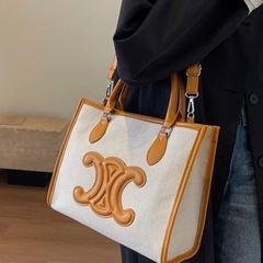 新品未使用　celine A4 2wayトートバッグ ショルダーバック　の画像