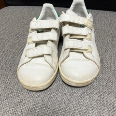 スタンスミス　18.5センチの画像