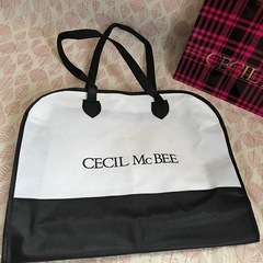 Cecil McBee セシルマクビー　ブラックショルダー　専用袋紙袋3点セットの画像