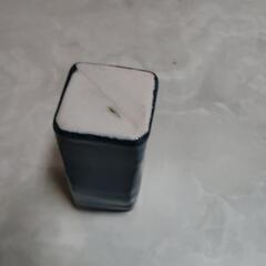 紺色の一輪挿し花瓶です。の画像