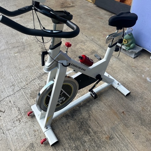 EXERCISEＢＩＫＥお話し中　HAIGE スピンバイク