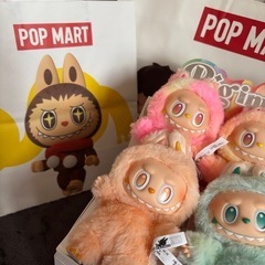 ⑤　ラブブ ぬいぐるみ 正規品 の画像
