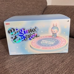 ラブブ labubu 充電器の画像