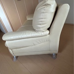 ソファの画像
