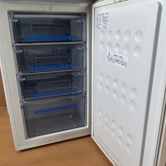 冷蔵庫の画像