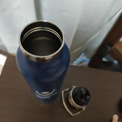 水筒（未使用）の画像