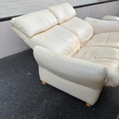 リクライニングソファー オットマン付きの画像