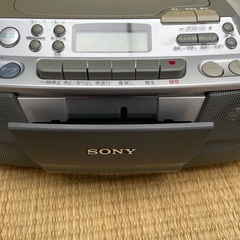 SONY CDラジカセ　グレーの画像