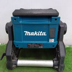 マキタ ML811 充電式スタンドライト【野田愛宕店】【店頭取引限定】【中古】管理番号：ITXSSX9DXJ5Cの画像