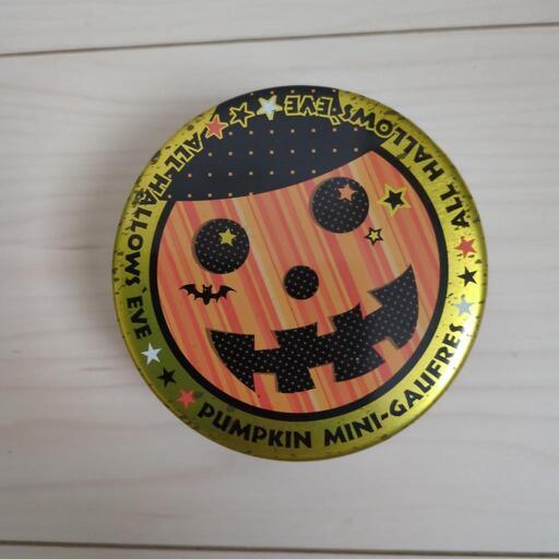 ハロウィン空き缶 (まる) 飛田給のその他の中古あげます・譲り