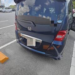 フリード 7人乗り (両側電動スライドドア)の画像