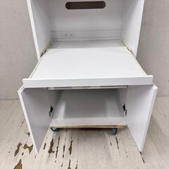  24881  2枚ガラス扉キッチンボード幅59cm食器棚    ◆大阪市内・東大阪市他 6,000円以上ご購入で無料配達いたします！◆ ※高槻・枚方方面◆西宮・尼崎方面◆生駒方面　それぞれ条件付き無料配送あり！            の画像