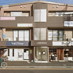 英会話講師兼スクールマネージャーの画像