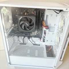 新品ケースのデスクトップパソコンお譲りします｡の画像