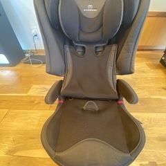 美品　チャイルドシート　エールべべ　パパットの画像
