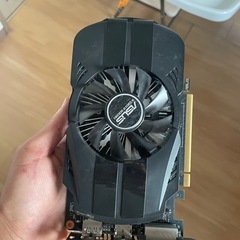 nvidia gtx 1050 tiの画像