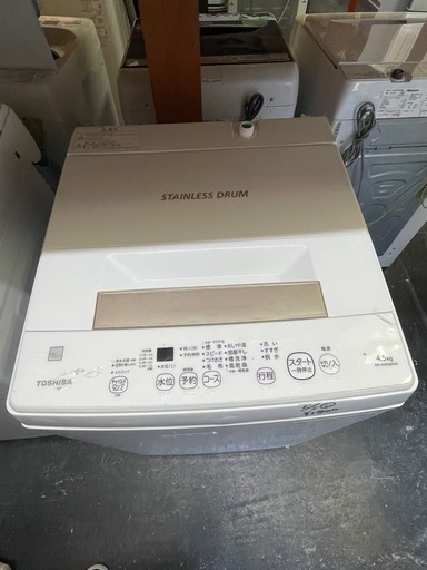 【中古】¥11,800 東芝4.5k洗濯機　2021年製【IH61】