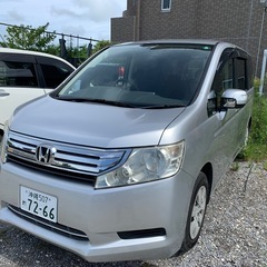 ステップワゴン　ホンダ　8人乗り　タイヤ新品