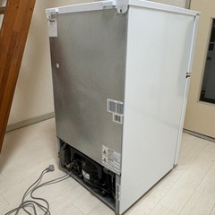 Hisense  冷凍冷蔵庫  HR-B95Aの画像