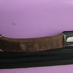スーツケースの画像