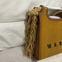 MARNI マルニ バーラップ ストロー×レザー ハンドバッグ トートの画像