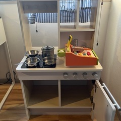 ままごと　キッチン
　木材の画像