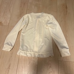 ラッシュガード　110 女の子アイボリーの画像