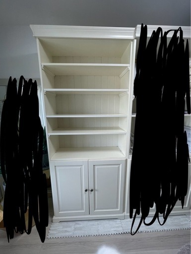 ★1万円★配達可能★IKEA イケア　書籍　飾り棚　本棚　食器棚　LIATORP