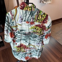 【アロハシャツ】縫製の丁寧なアロハの画像